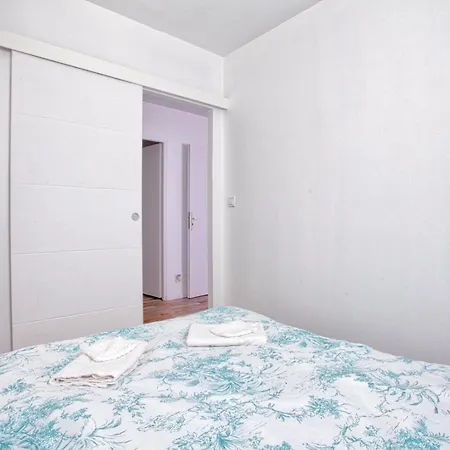 T2 Prestige דירה